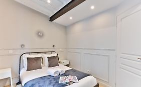 44-Cosy Flat Montorgueil
